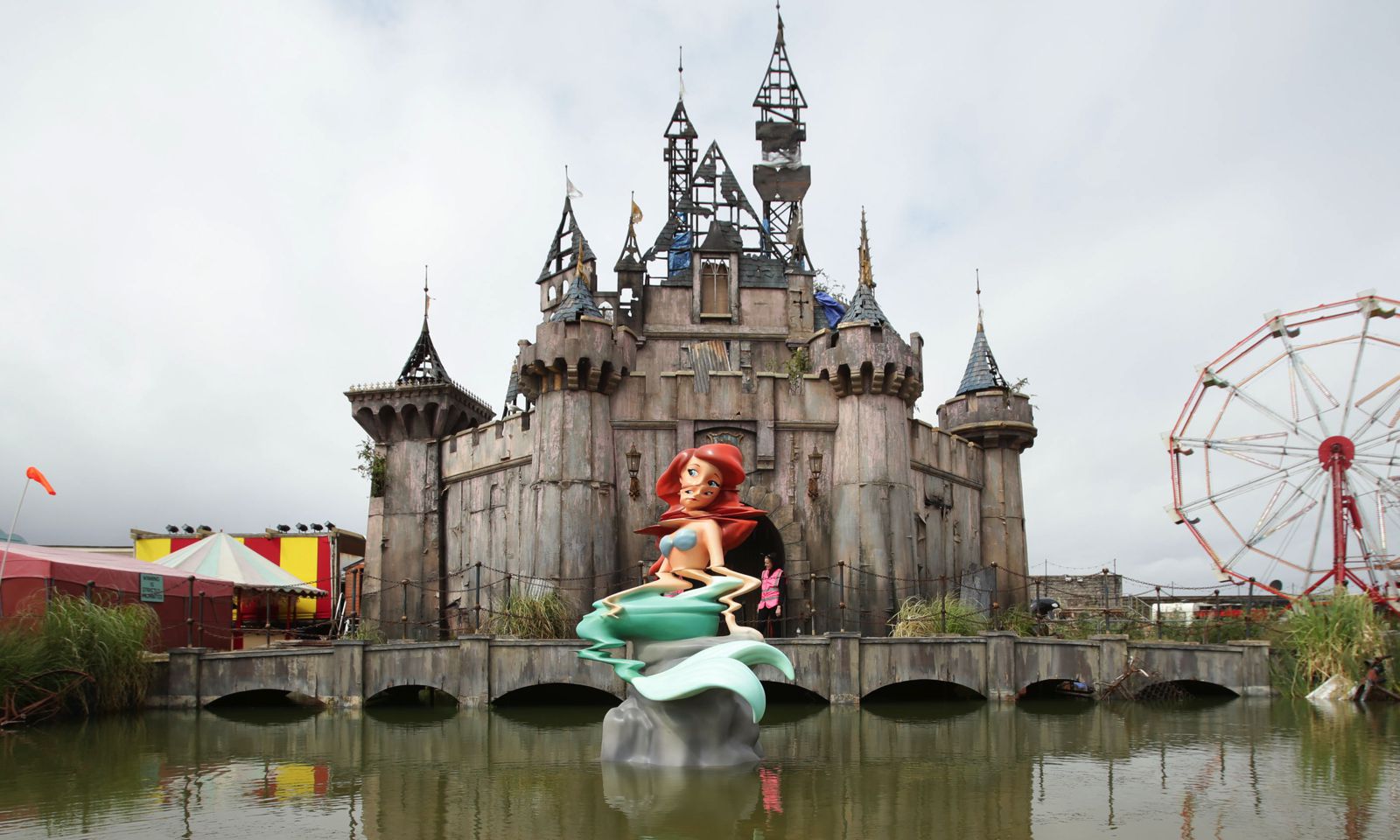 visit dismaland new