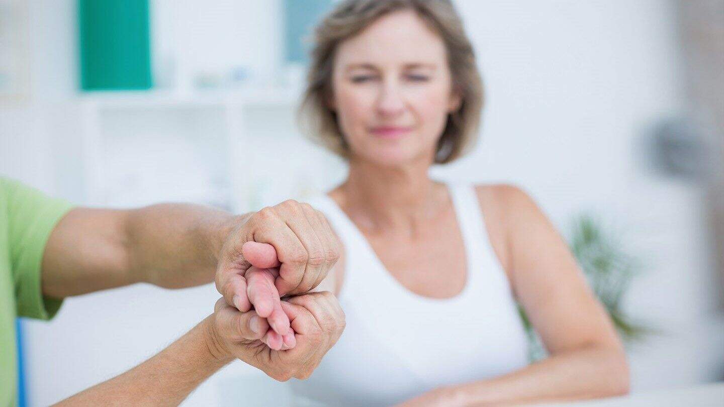 fibromyalgia tremors controlling