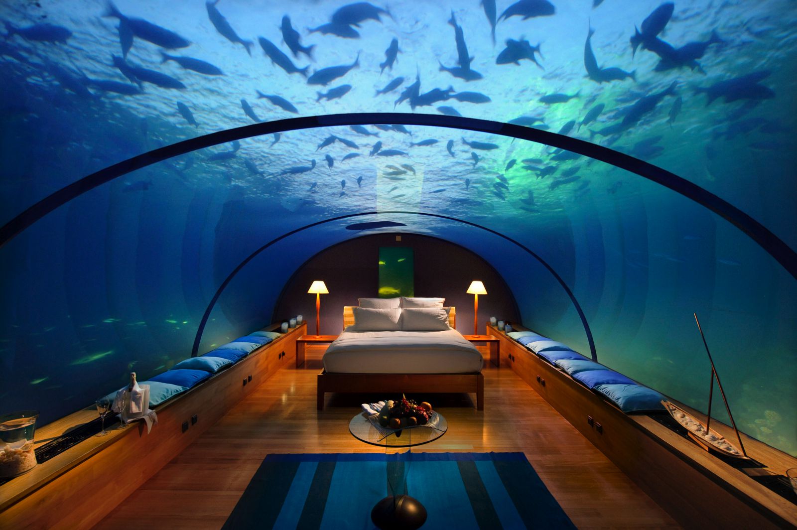 amazing underwater hotels