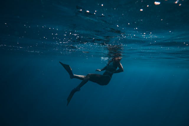 fibromyalgia diving emergency