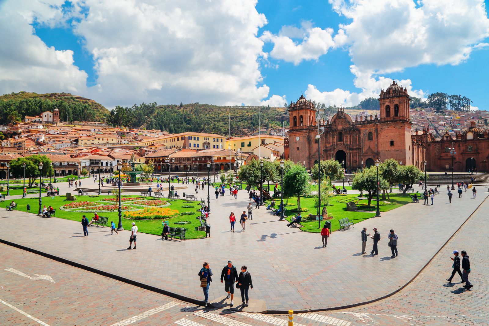 hours cusco peru