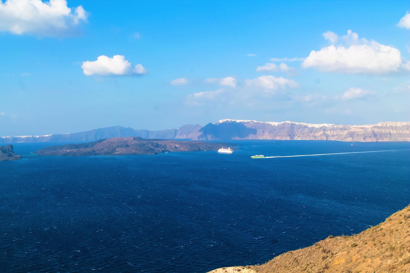 things santorini fira