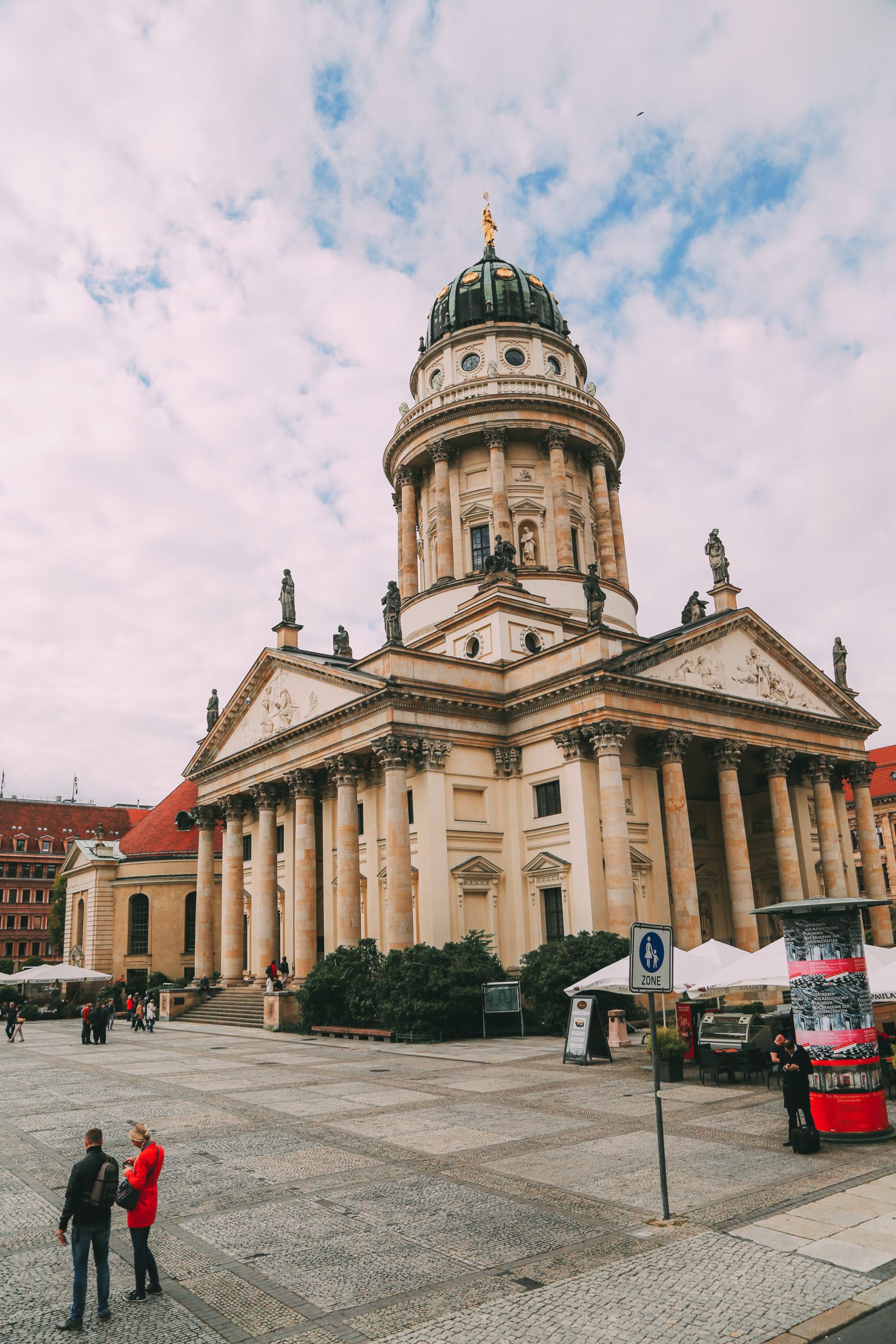photos postcards berlin