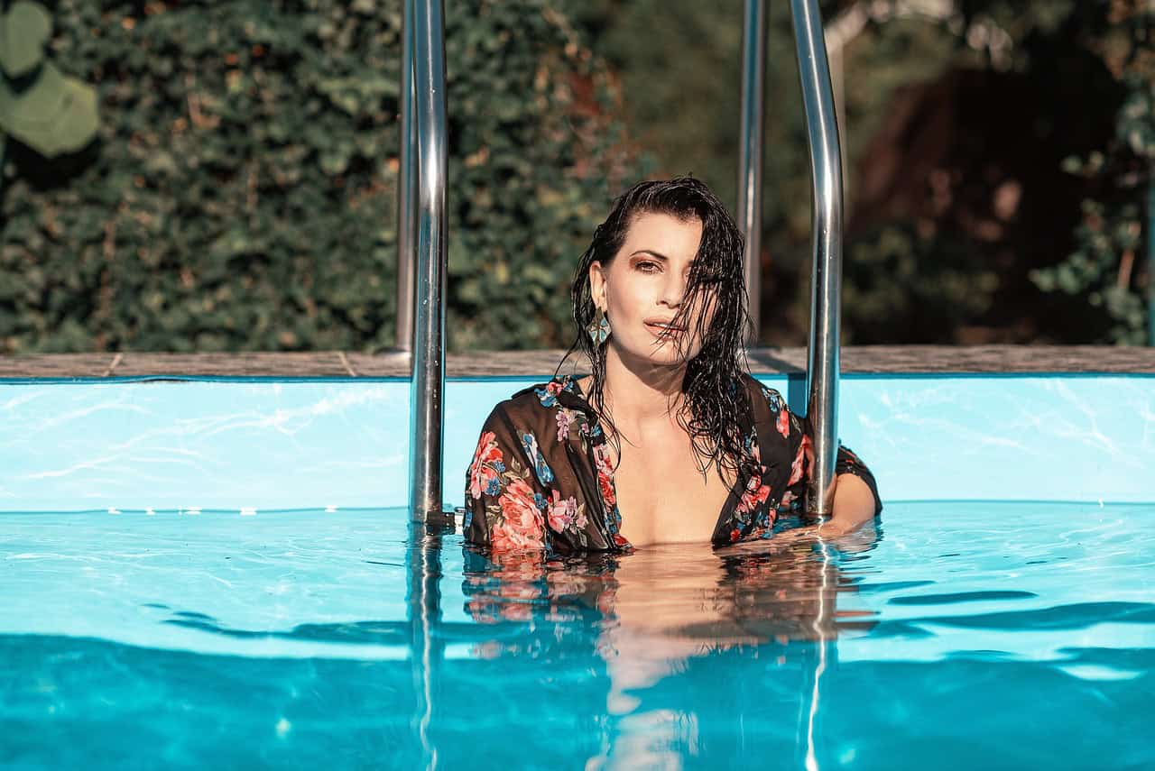 swimming fibromyalgia warm
