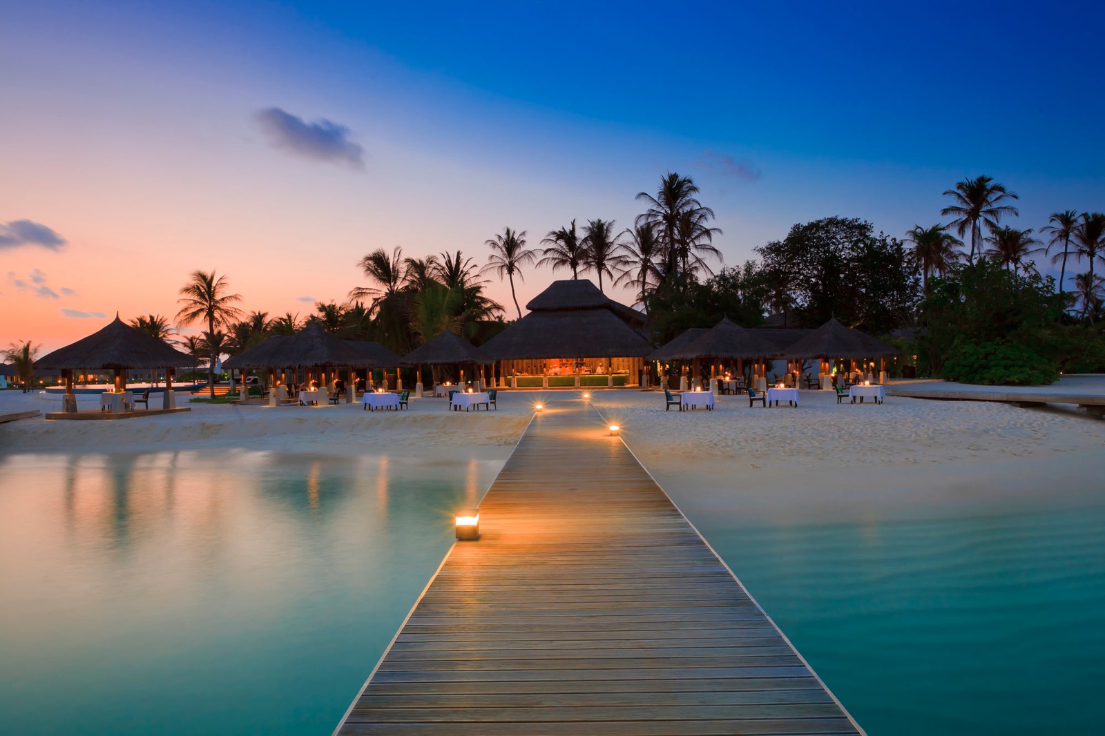 idyllically perfect travel