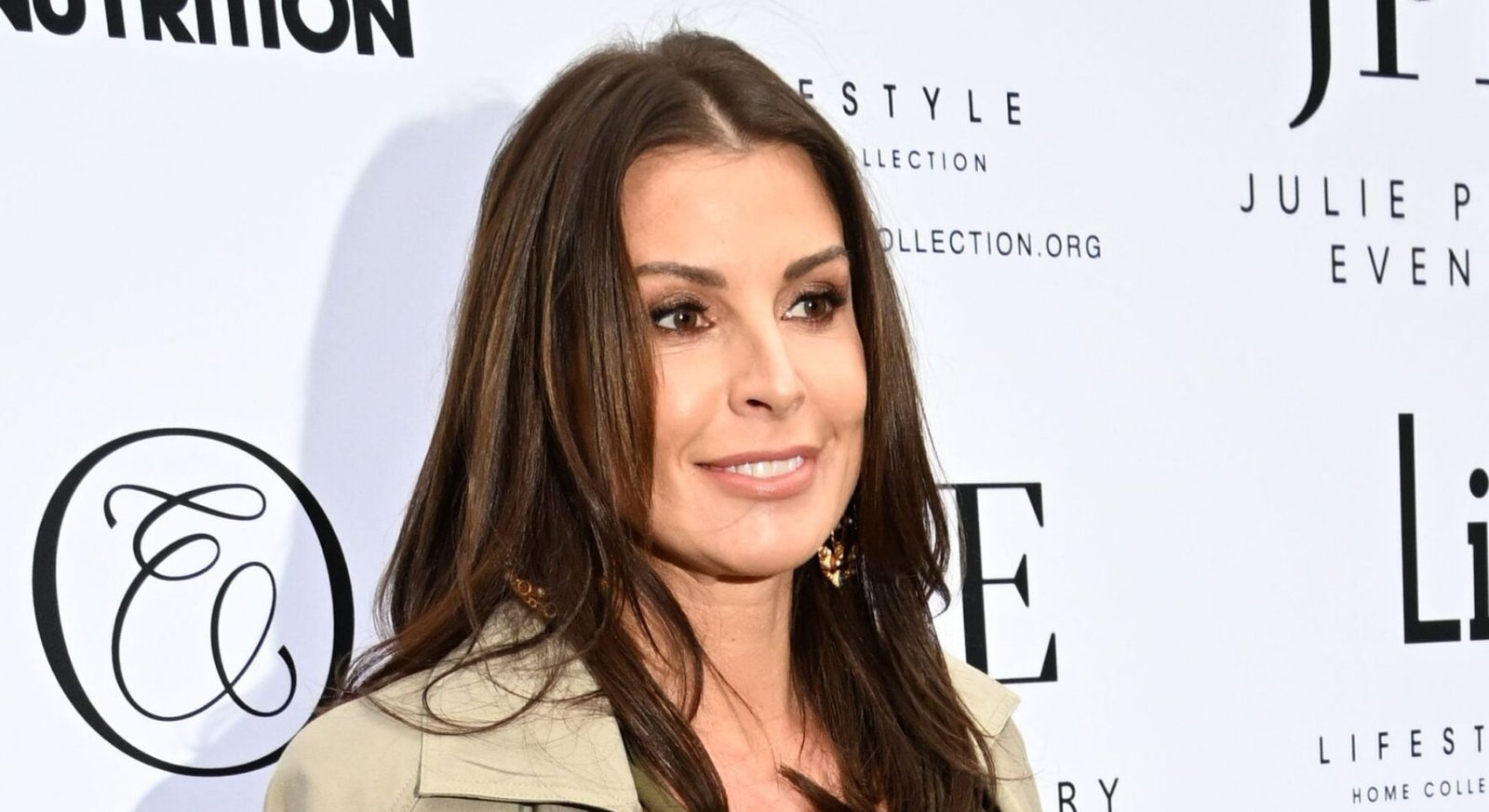 coleen rooney looks