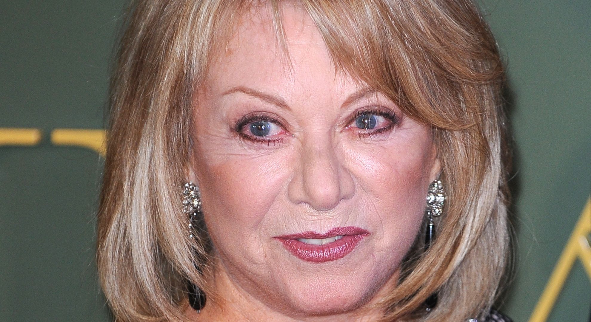 elaine paige reveals