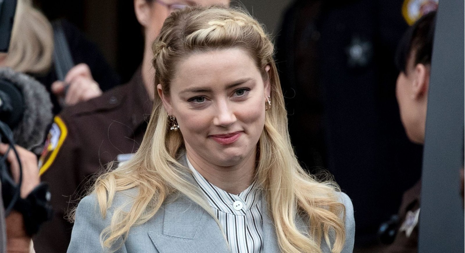 amber heard shares