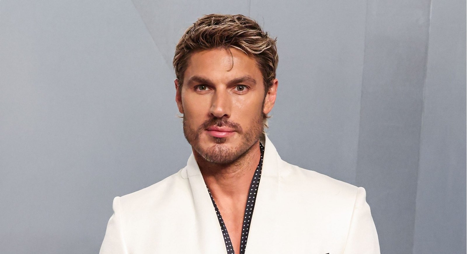 strictly star chris