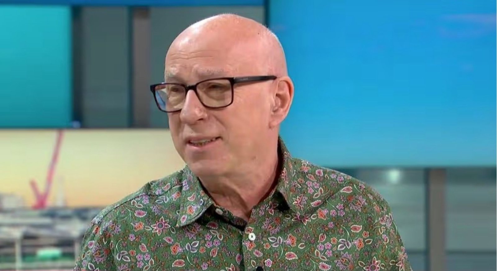 ken bruce reveals