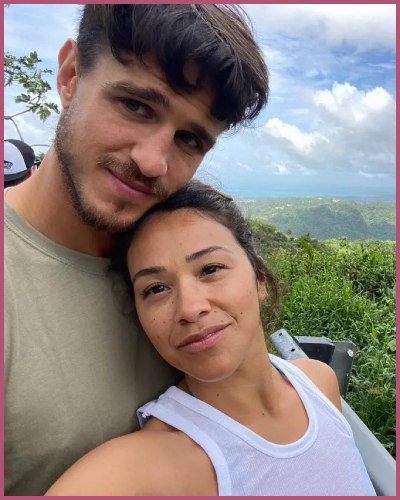 gina rodriguez welcomes