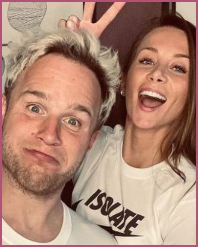 olly murs gives