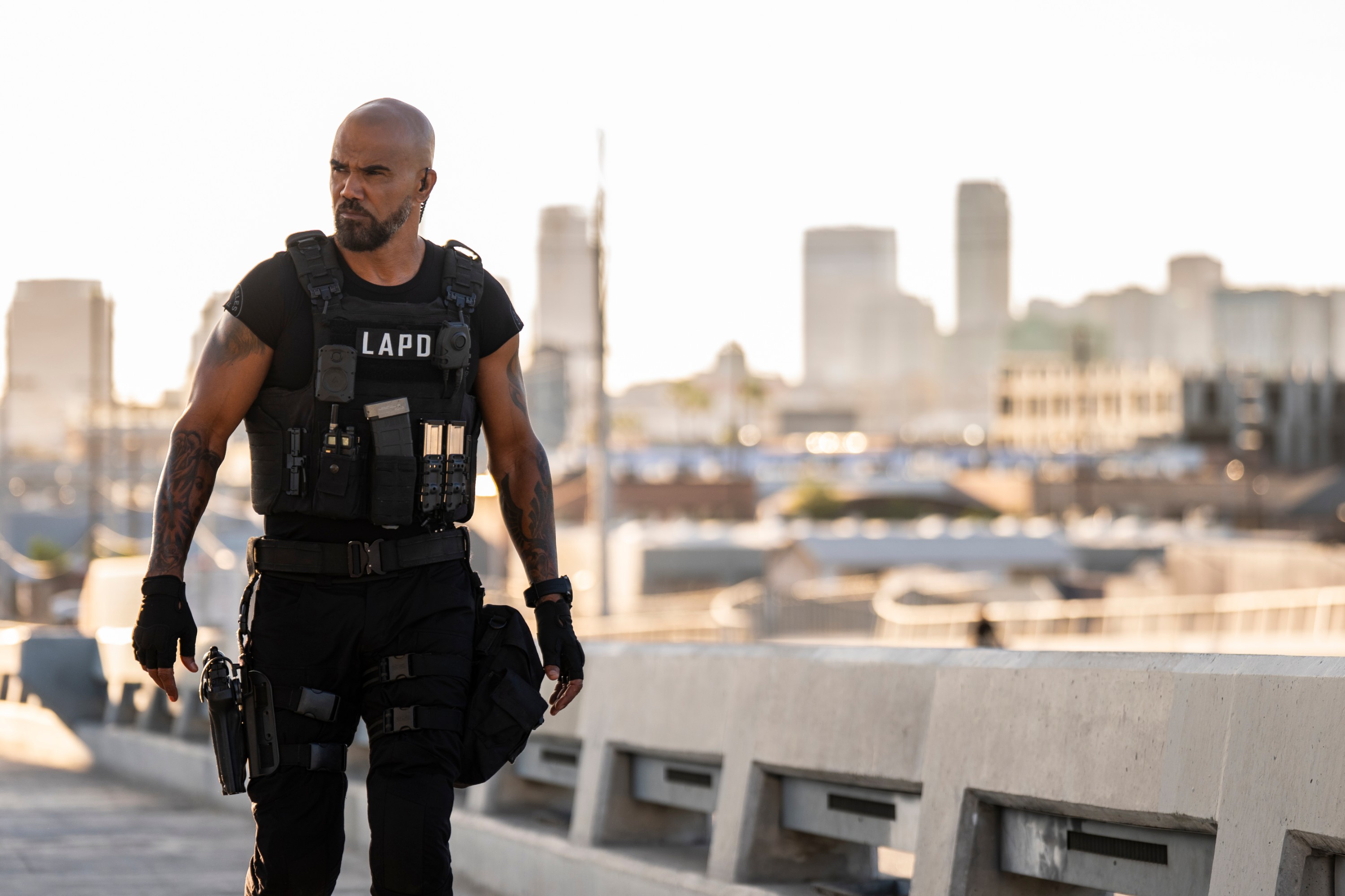 shemar moore defends