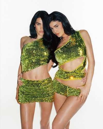 sequins kylie jenner