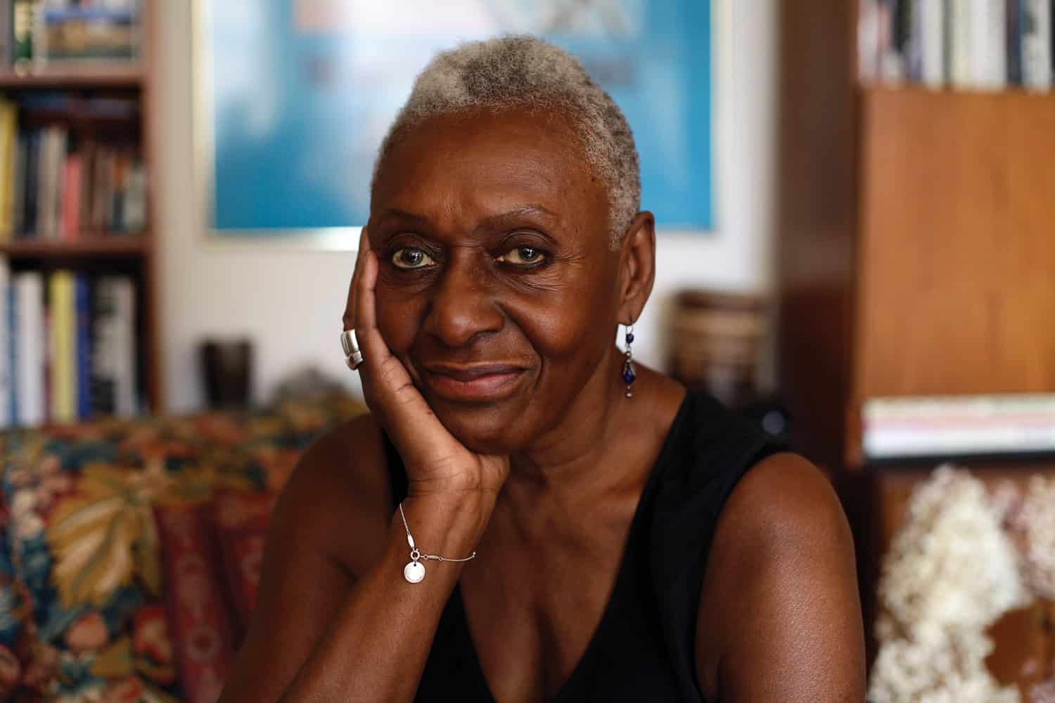 bethann hardison receives