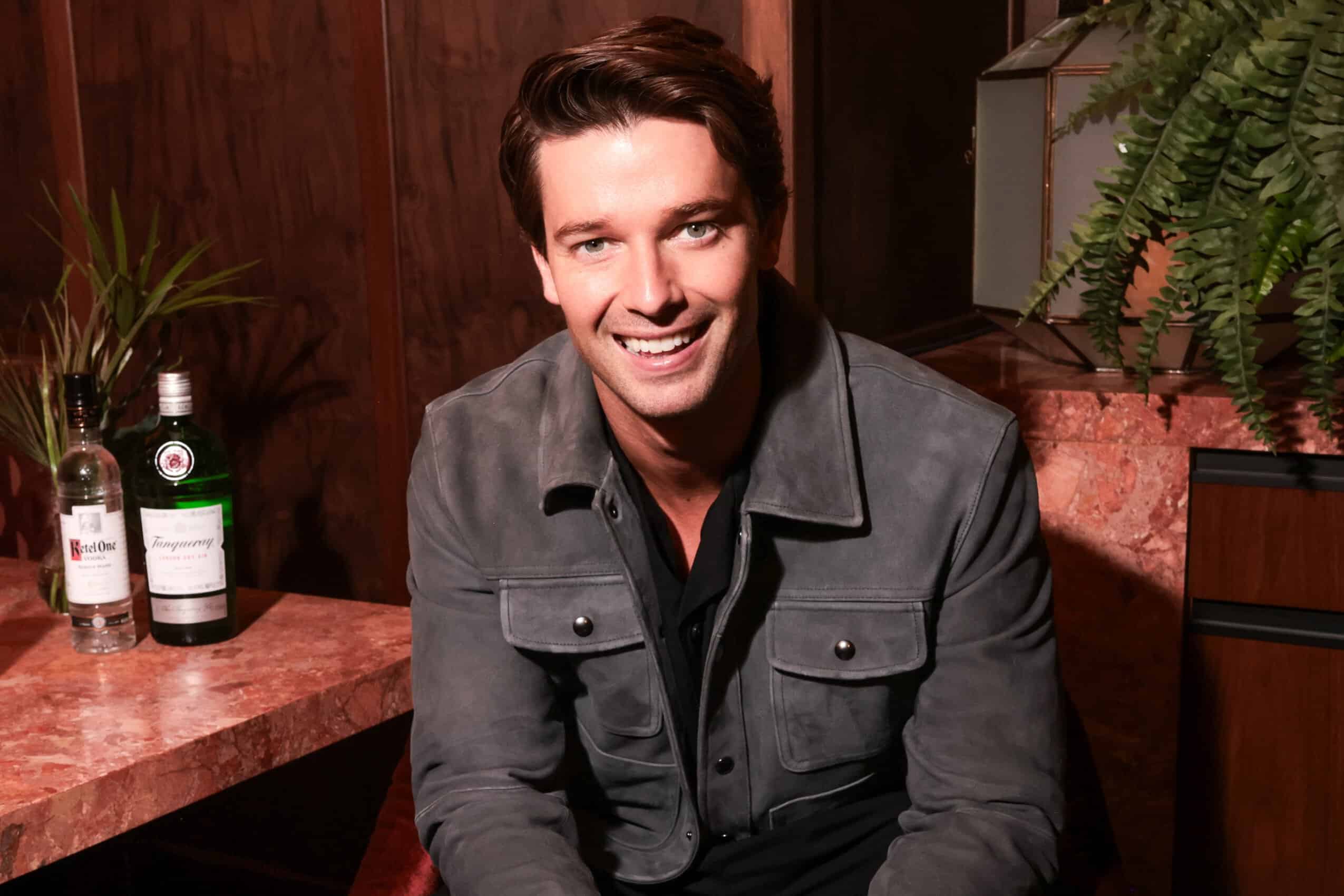 patrick schwarzenegger chats