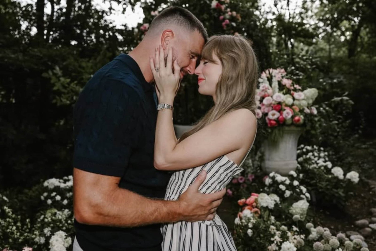 taylor swift travis