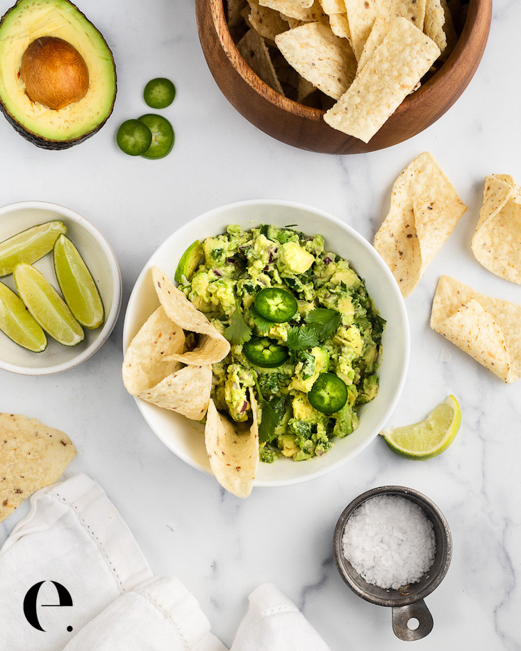 make guacamole traditional