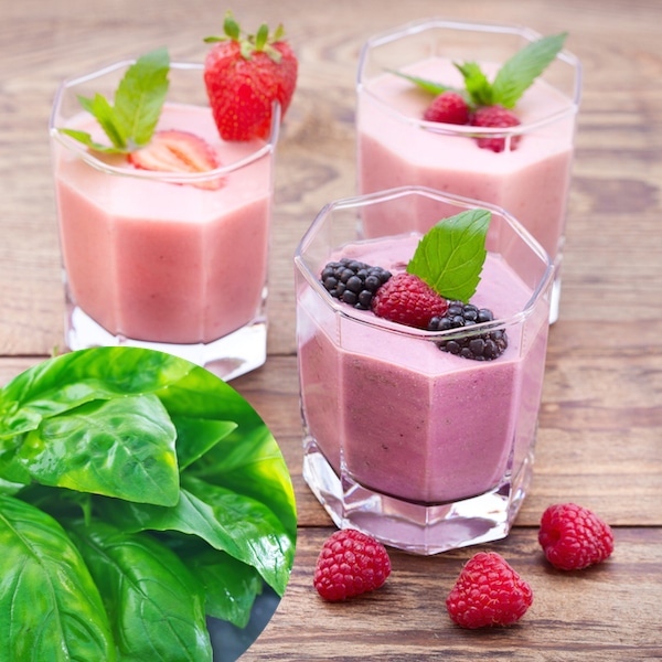 basil berry smoothie