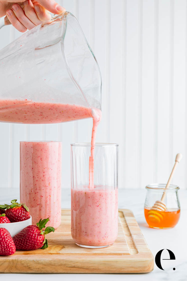 strawberry banana smoothie