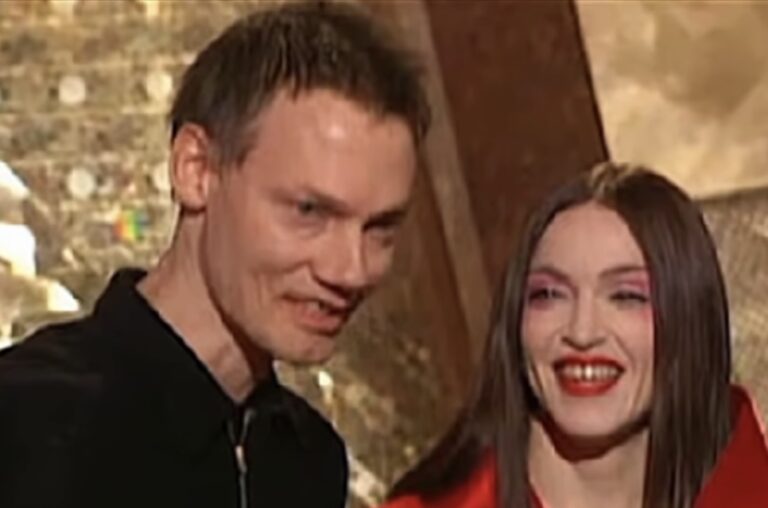 madonna pays tribute