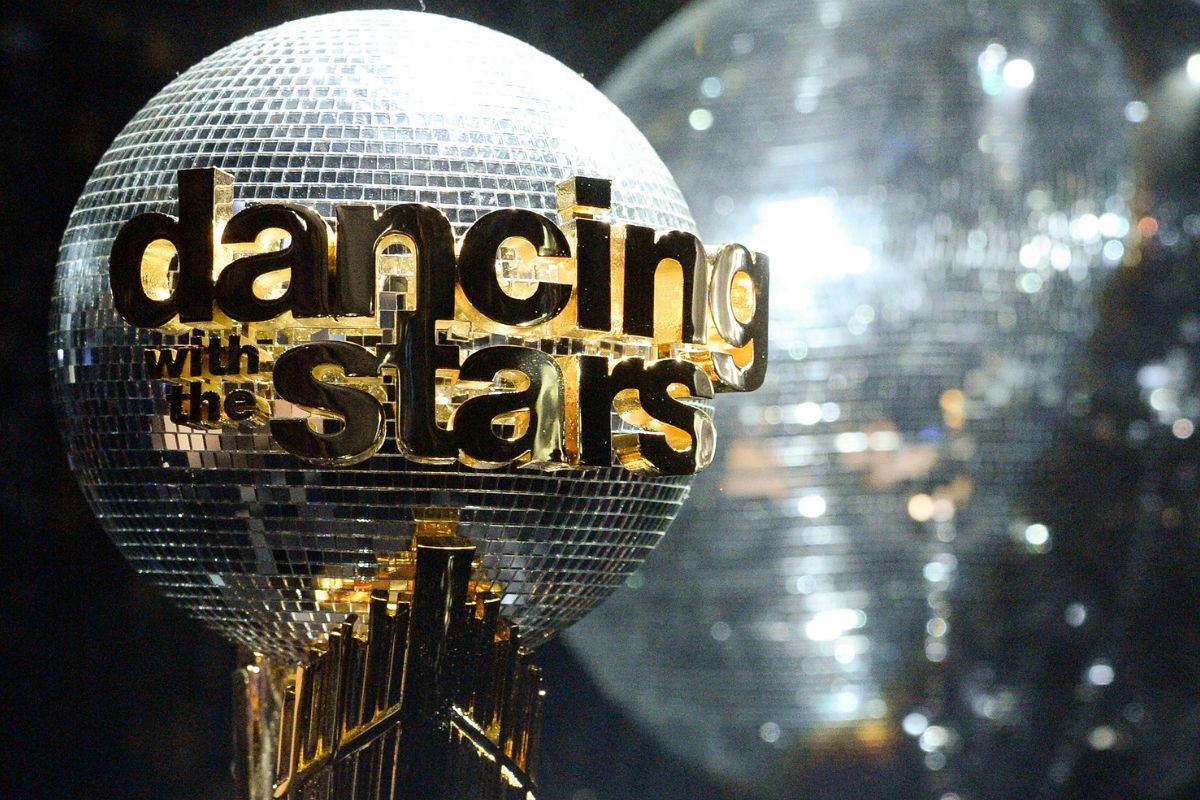 dancing stars reveals