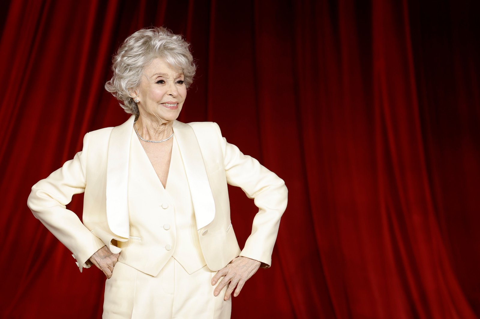 rita moreno honored