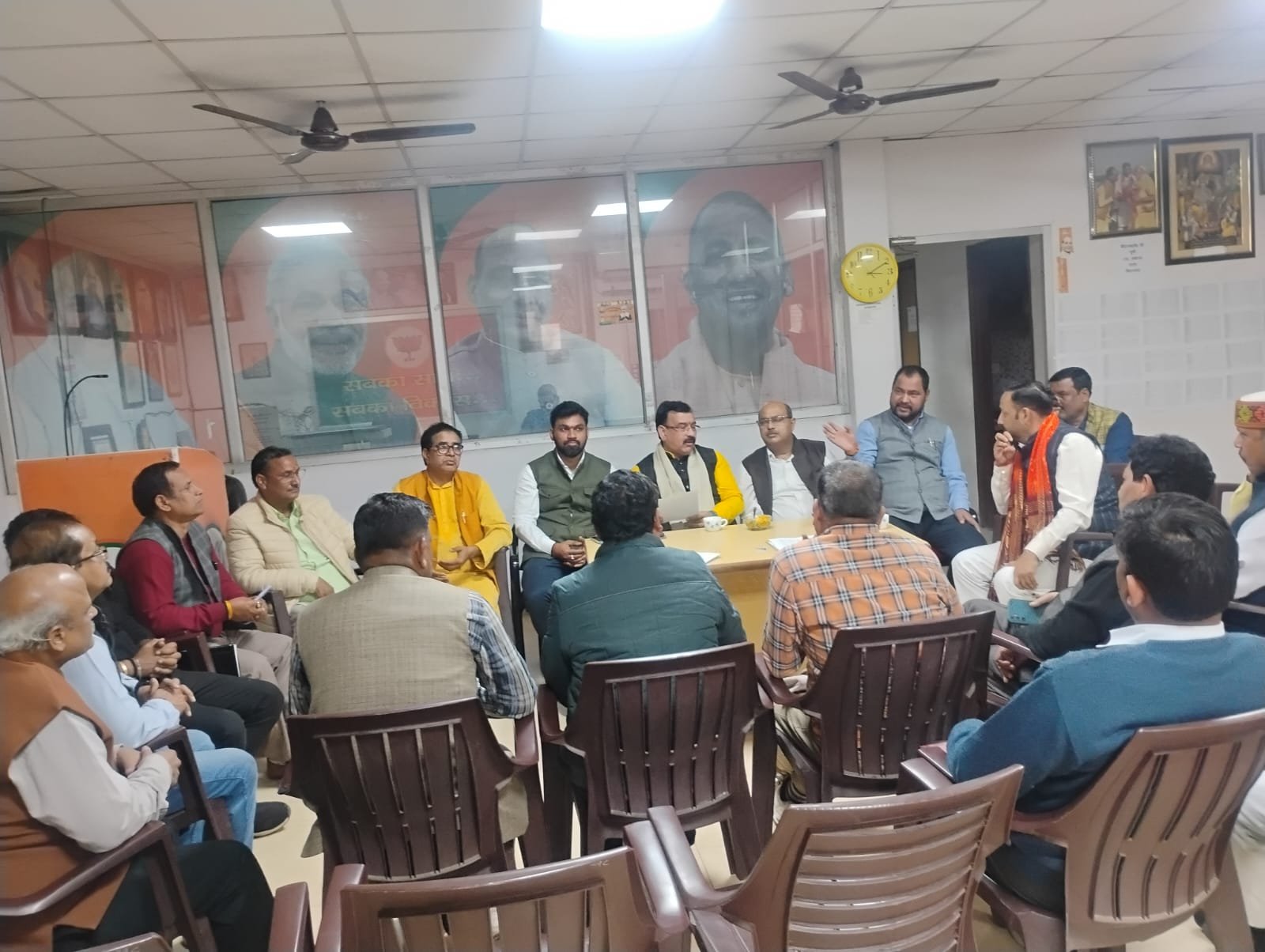 एसआईआर अभियान को लेकर महत्वपूर्ण बैठक