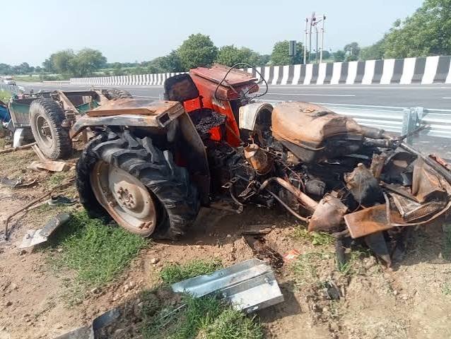 ट्रक और ट्रैक्टर की चपेट में आने से तीन कांवड़ियों की मौत