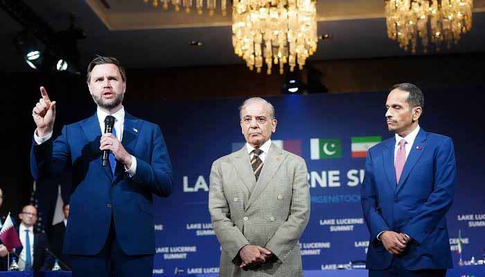 عالمی جریدہ فارن افیئرز ایران امریکا کشیدگی کے خاتمے میں پاکستان کے کردار معترف