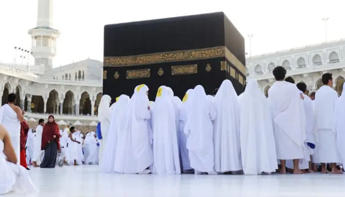 پاکستان سمیت 4 ممالک کے عمرہ زائرین کیلئے لازمی فوڈ واؤچر متعارف