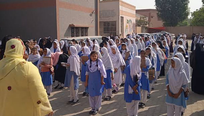 سندھ کے تمام سرکاری و نجی اسکولوں میں ہفتے کی چھٹی بحال کردی