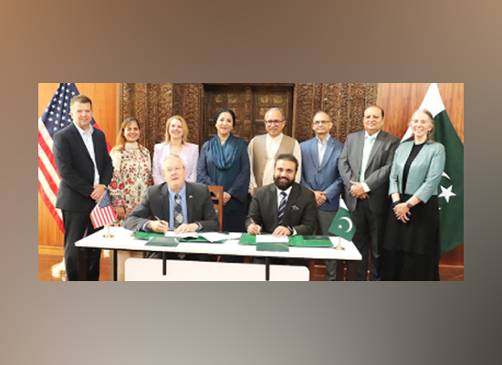 پاکستان امریکا کے