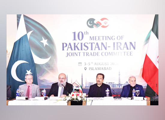 پاکستان اور ایران کا دو طرفہ تجارت 10 ارب ڈالر تک بڑھانے کا عزم