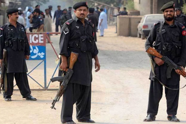 ہنگومیں پولیس چیک پوسٹ پر حملہ: ڈی ایس پی سمیت 7 اہلکار شہید،8 دہشت گردبھی ہلاک