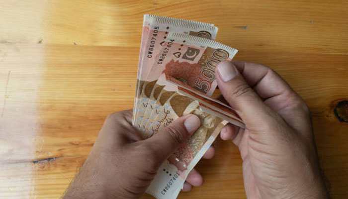 سرکاری ملازمین کے