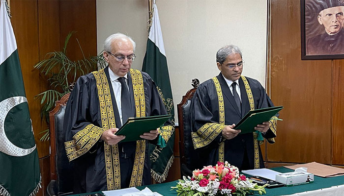 جسٹس منیب اختر