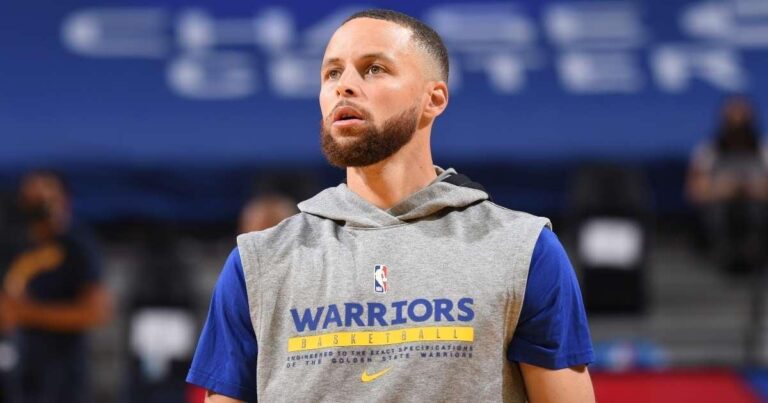 stephen curry reacts