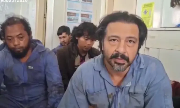 pakistani hostages make
