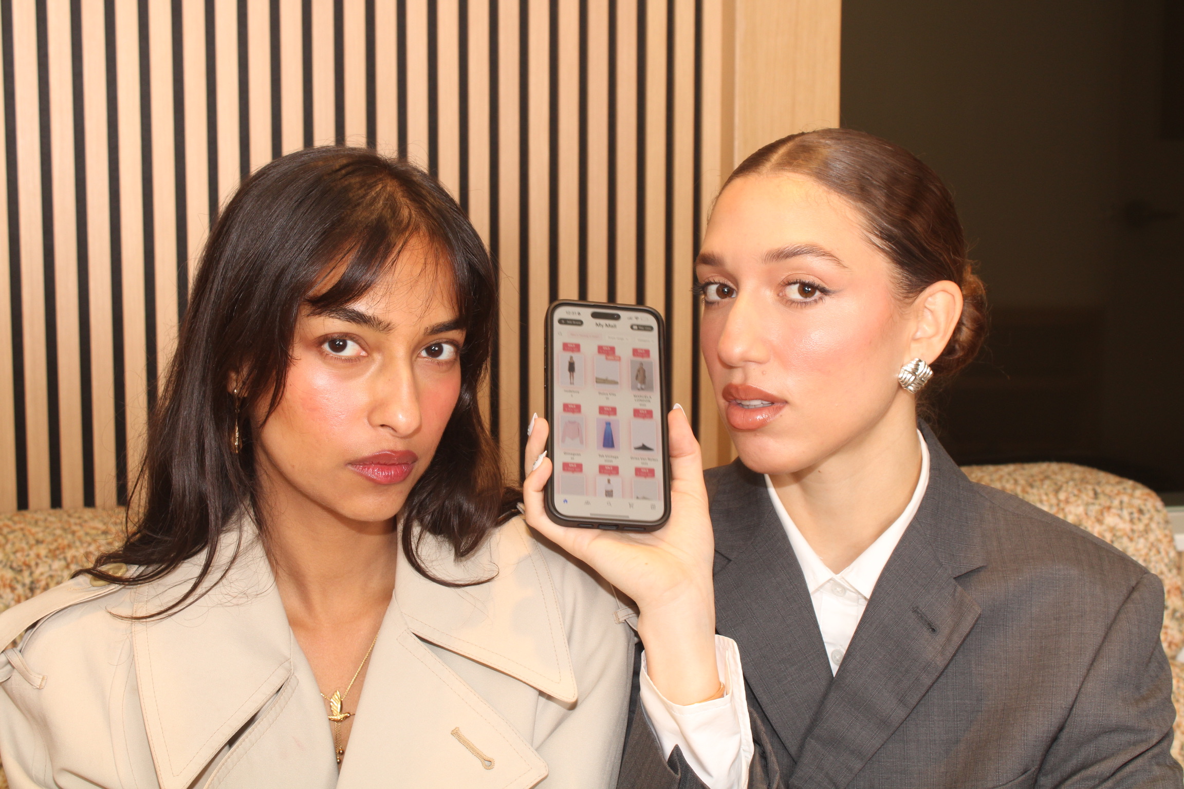 new app mall