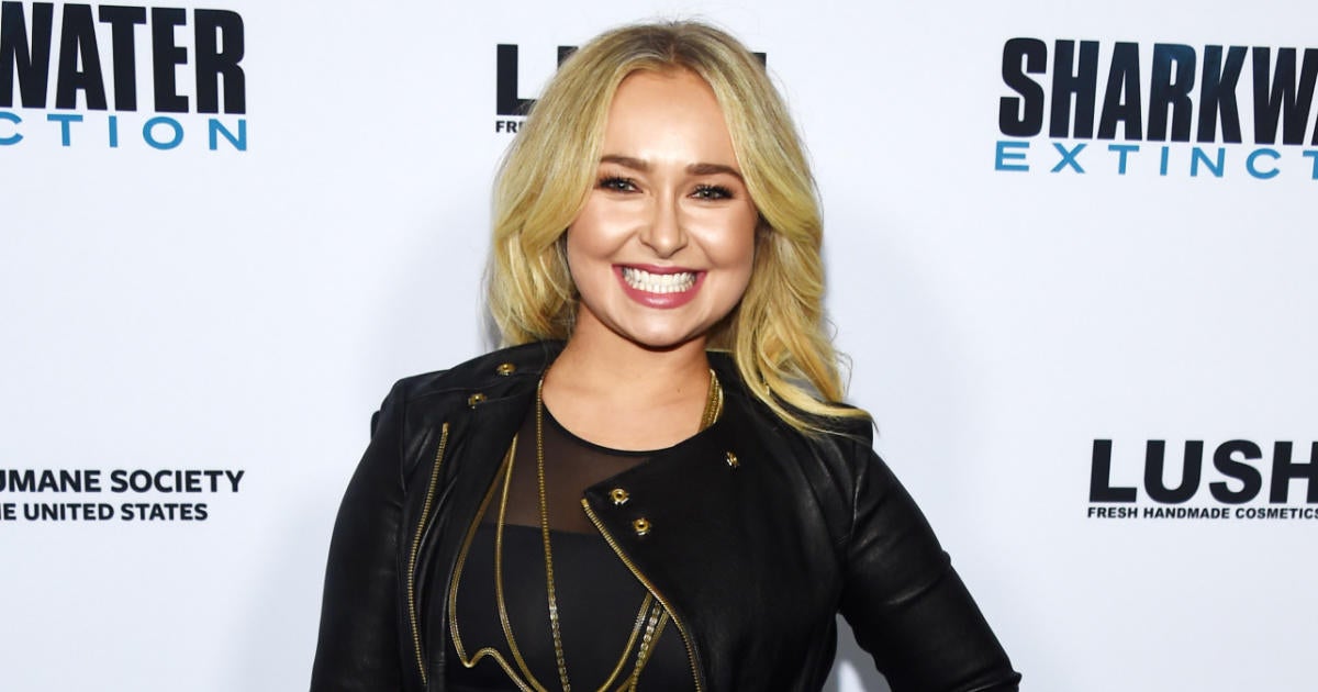 hayden panettiere comes