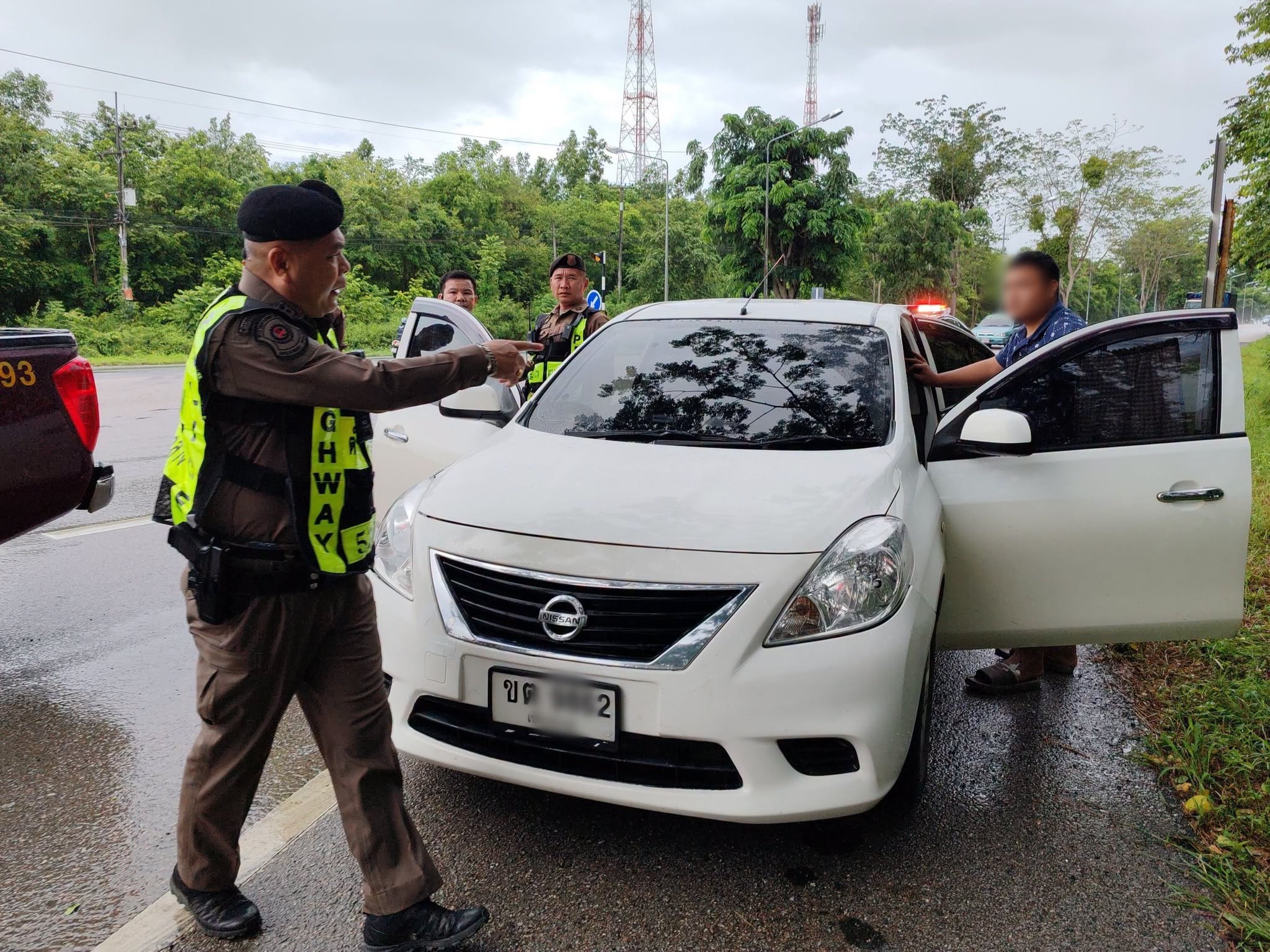 highway police intercept