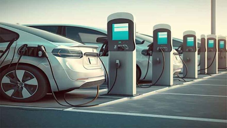 delhi pushes electric