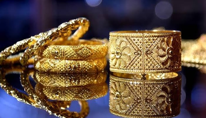 gold prices jump