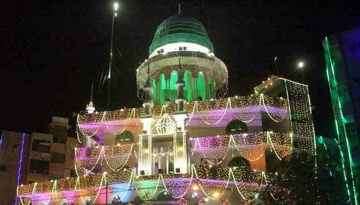 pakistan announces public