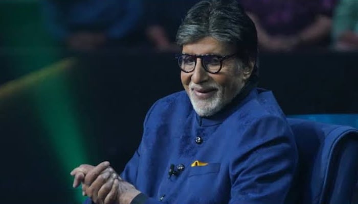 amitabh bachchan opens