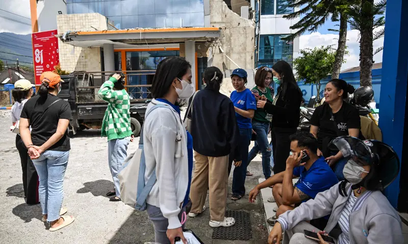 indonesia quake kills