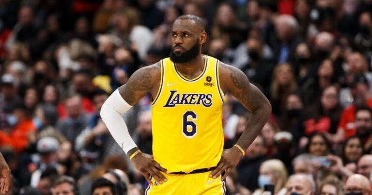 lebron james reunites