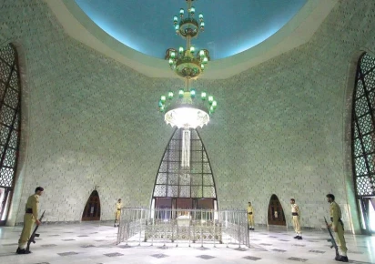 quaids mazar chandelier