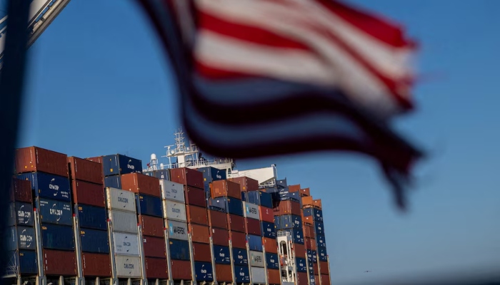 imposes tariffs pakistan